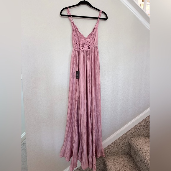 Lulus Alluring Aura mauve crochet lace crinkle backless maxi dress - Picture 7 of 10